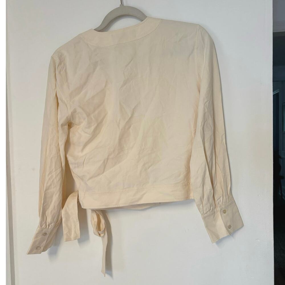 Everlane Silk Wrap Front Top In Cream Size 0 - Picture 5 of 5